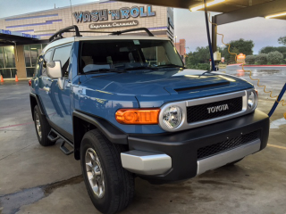 Illustration for article titled Lowballin' And Dealer-Swappin' With This FJ Cruiser Buying Experience